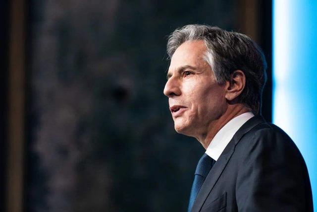 普京亲自签署法令,承认新领土入俄,四地领导人已齐聚俄罗斯休闲区蓝鸢梦想 - Www.slyday.coM 普京亲自签署法令,承认新领土入俄,四地领导人已齐聚俄罗斯休闲区蓝鸢梦想 - Www.slyday.coM