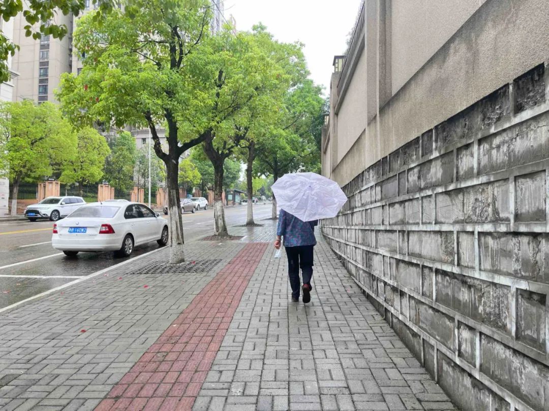 最高31℃!国庆假期天气出炉!还有个重要提醒→休闲区蓝鸢梦想 - Www.slyday.coM 最高31℃!国庆假期天气出炉!还有个重要提醒→休闲区蓝鸢梦想 - Www.slyday.coM