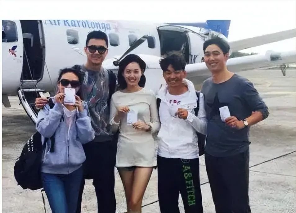 和王宝强离婚6年再看马蓉,才明白悲剧人生的始作俑者,是她亲妈休闲区蓝鸢梦想 - Www.slyday.coM 和王宝强离婚6年再看马蓉,才明白悲剧人生的始作俑者,是她亲妈休闲区蓝鸢梦想 - Www.slyday.coM