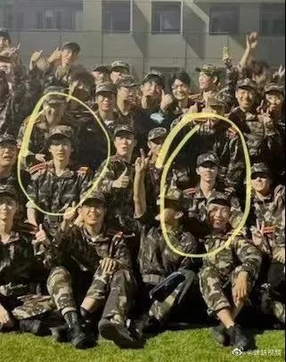 橘子晚报/邓为机场耍大牌?赵珂恋情?张智霖袁咏仪婚礼现场休闲区蓝鸢梦想 - Www.slyday.coM 橘子晚报/邓为机场耍大牌?赵珂恋情?张智霖袁咏仪婚礼现场休闲区蓝鸢梦想 - Www.slyday.coM