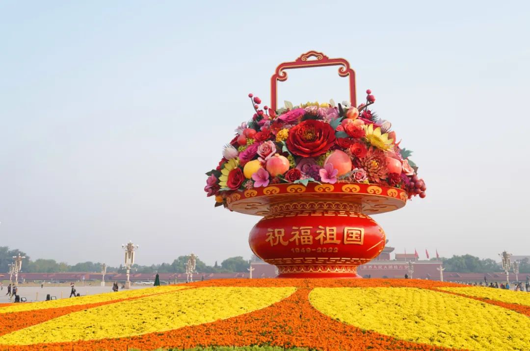 祖国母亲,我们不变的深情与信仰!休闲区蓝鸢梦想 - Www.slyday.coM 祖国母亲,我们不变的深情与信仰!休闲区蓝鸢梦想 - Www.slyday.coM