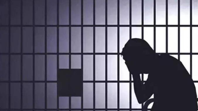 李大爷买的藏品升值潜力巨大还能上拍卖会?休闲区蓝鸢梦想 - Www.slyday.coM 李大爷买的藏品升值潜力巨大还能上拍卖会?休闲区蓝鸢梦想 - Www.slyday.coM