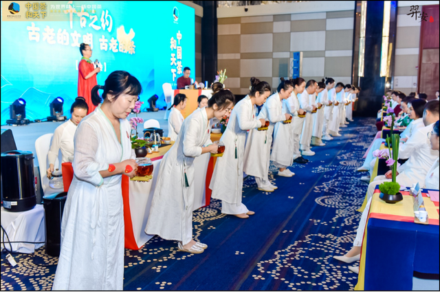 祖国母亲,新时代的茶道师们向您献上一杯中国茶——贺“中国茶,和天下”2022国庆万人茶会圆满成功休闲区蓝鸢梦想 - Www.slyday.coM 祖国母亲,新时代的茶道师们向您献上一杯中国茶——贺“中国茶,和天下”2022国庆万人茶会圆满成功休闲区蓝鸢梦想 - Www.slyday.coM