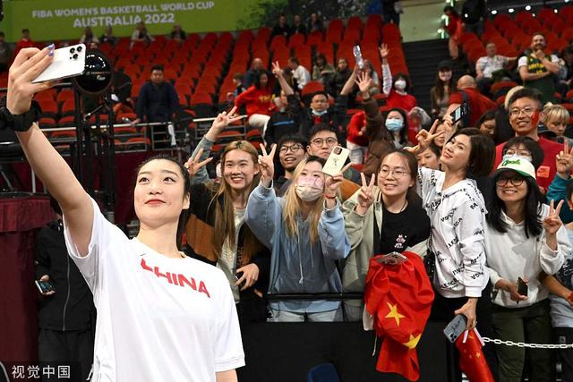 世界以痛吻我,我却报之以歌!李梦,我们的“勒布朗梦”休闲区蓝鸢梦想 - Www.slyday.coM 世界以痛吻我,我却报之以歌!李梦,我们的“勒布朗梦”休闲区蓝鸢梦想 - Www.slyday.coM