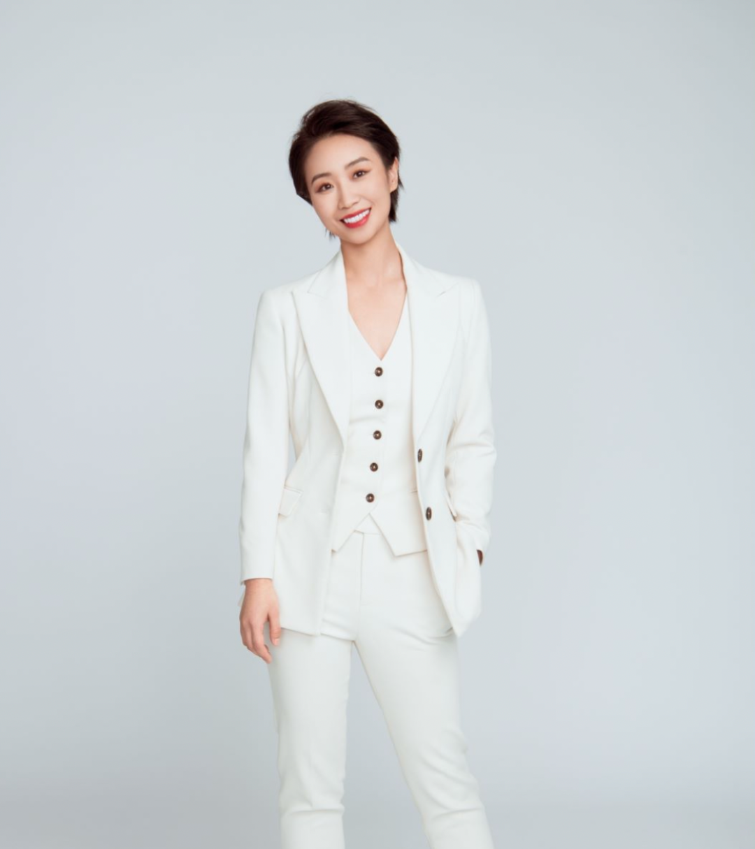 小鹿:“做最娘们的脱口秀演员”休闲区蓝鸢梦想 - Www.slyday.coM 小鹿:“做最娘们的脱口秀演员”休闲区蓝鸢梦想 - Www.slyday.coM