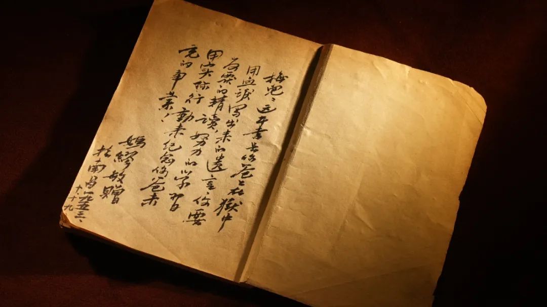 “方志敏大道”通向“方志敏烈士陵园”,可爱的中国你看到了吗?休闲区蓝鸢梦想 - Www.slyday.coM “方志敏大道”通向“方志敏烈士陵园”,可爱的中国你看到了吗?休闲区蓝鸢梦想 - Www.slyday.coM