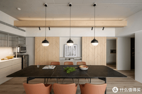 不要客厅,不要沙发茶几,这对夫妻的家,成了装修界的教科书休闲区蓝鸢梦想 - Www.slyday.coM 不要客厅,不要沙发茶几,这对夫妻的家,成了装修界的教科书休闲区蓝鸢梦想 - Www.slyday.coM