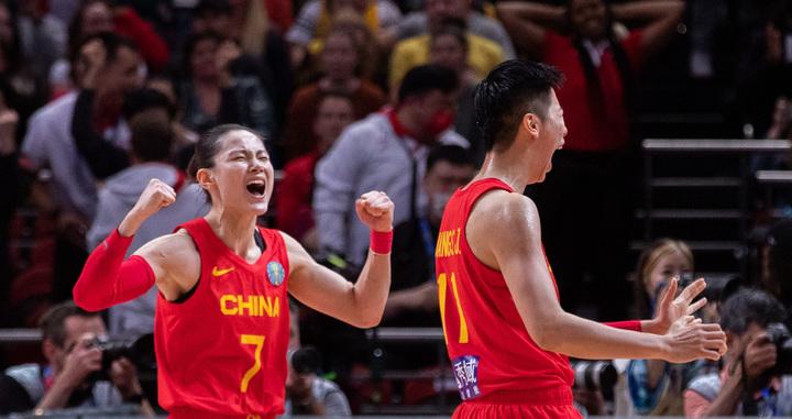 我们为什么爱中国女篮:在姑娘们身上,我们看到大多数普通人走向成功的样子休闲区蓝鸢梦想 - Www.slyday.coM 我们为什么爱中国女篮:在姑娘们身上,我们看到大多数普通人走向成功的样子休闲区蓝鸢梦想 - Www.slyday.coM