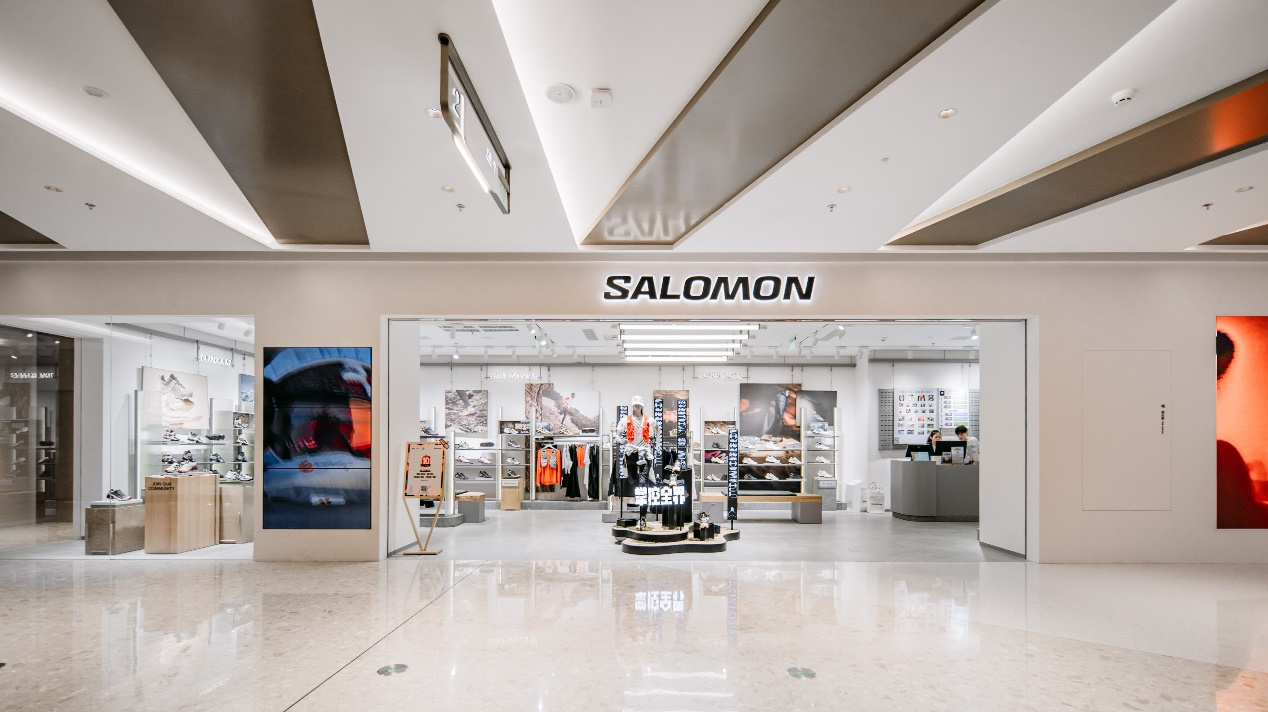 据说潮人们都去打卡了这个南京新地标—— “Mall+街区+古建”的万象天地有点摆!休闲区蓝鸢梦想 - Www.slyday.coM 据说潮人们都去打卡了这个南京新地标—— “Mall+街区+古建”的万象天地有点摆!休闲区蓝鸢梦想 - Www.slyday.coM