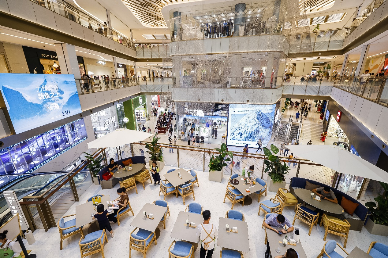 据说潮人们都去打卡了这个南京新地标—— “Mall+街区+古建”的万象天地有点摆!休闲区蓝鸢梦想 - Www.slyday.coM 据说潮人们都去打卡了这个南京新地标—— “Mall+街区+古建”的万象天地有点摆!休闲区蓝鸢梦想 - Www.slyday.coM