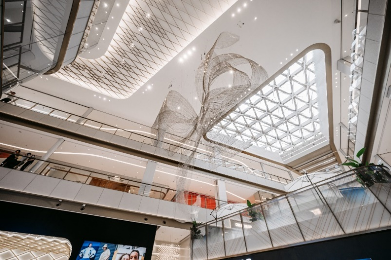 据说潮人们都去打卡了这个南京新地标—— “Mall+街区+古建”的万象天地有点摆!休闲区蓝鸢梦想 - Www.slyday.coM 据说潮人们都去打卡了这个南京新地标—— “Mall+街区+古建”的万象天地有点摆!休闲区蓝鸢梦想 - Www.slyday.coM