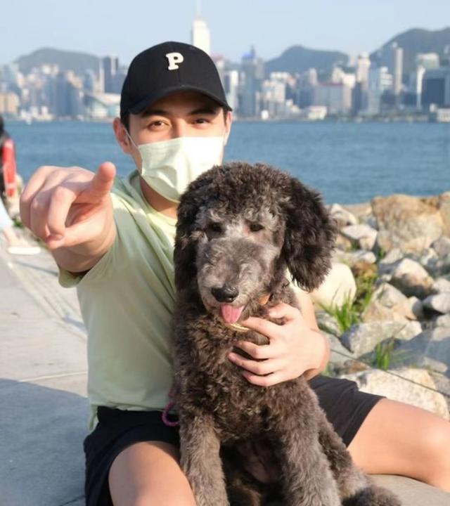 挨打赢得美人归?TVB小生疑与富贵主播恋情曝光,曾疑争女被打伤休闲区蓝鸢梦想 - Www.slyday.coM 挨打赢得美人归?TVB小生疑与富贵主播恋情曝光,曾疑争女被打伤休闲区蓝鸢梦想 - Www.slyday.coM