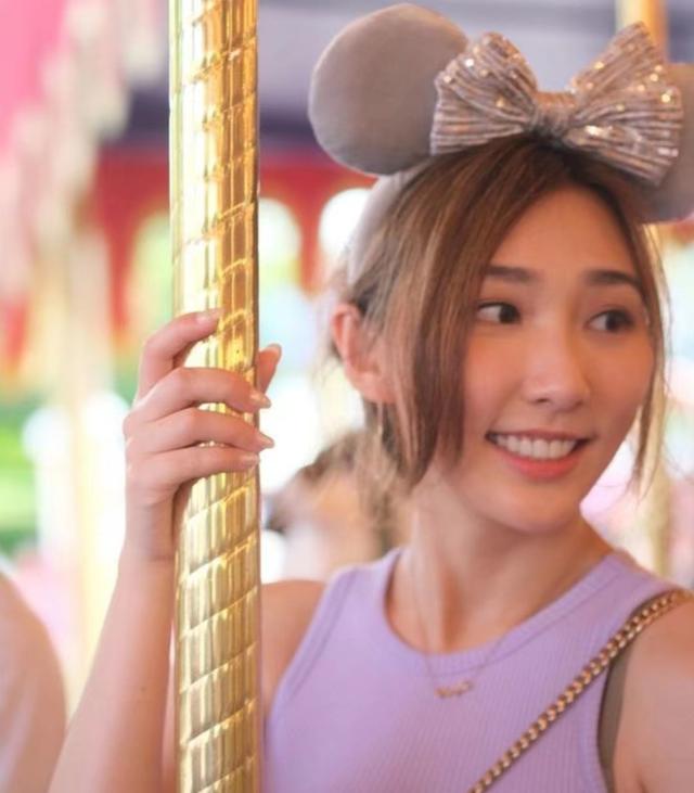 挨打赢得美人归?TVB小生疑与富贵主播恋情曝光,曾疑争女被打伤休闲区蓝鸢梦想 - Www.slyday.coM 挨打赢得美人归?TVB小生疑与富贵主播恋情曝光,曾疑争女被打伤休闲区蓝鸢梦想 - Www.slyday.coM