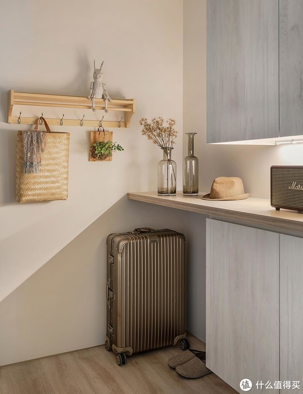 不要客厅,不要沙发茶几,这对夫妻的家,成了装修界的教科书休闲区蓝鸢梦想 - Www.slyday.coM 不要客厅,不要沙发茶几,这对夫妻的家,成了装修界的教科书休闲区蓝鸢梦想 - Www.slyday.coM