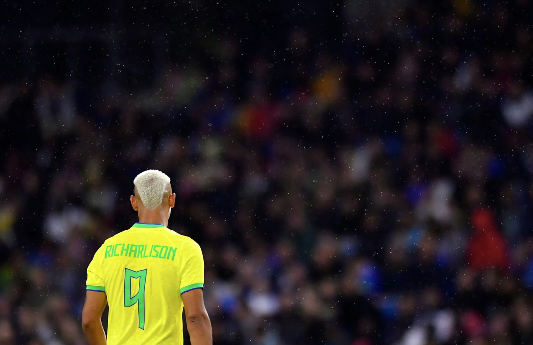 终结了20年的中锋断档期,今年巴西是否可以再夺大力神杯?休闲区蓝鸢梦想 - Www.slyday.coM 终结了20年的中锋断档期,今年巴西是否可以再夺大力神杯?休闲区蓝鸢梦想 - Www.slyday.coM