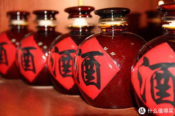 买酒时,凡是在瓶身看到这“3个标记”,再贪便宜也别再买了休闲区蓝鸢梦想 - Www.slyday.coM 买酒时,凡是在瓶身看到这“3个标记”,再贪便宜也别再买了休闲区蓝鸢梦想 - Www.slyday.coM