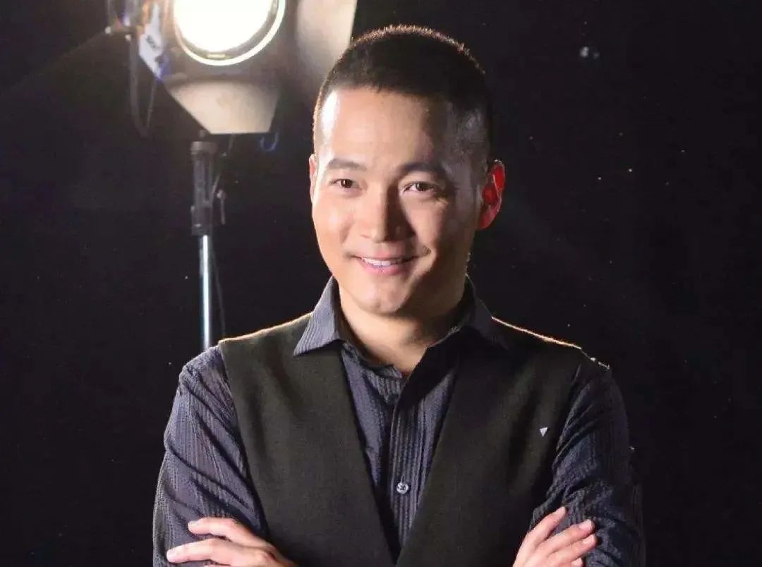 还记得《武林外传》里的喻恩泰吗?揩油女演员?休闲区蓝鸢梦想 - Www.slyday.coM 还记得《武林外传》里的喻恩泰吗?揩油女演员?休闲区蓝鸢梦想 - Www.slyday.coM