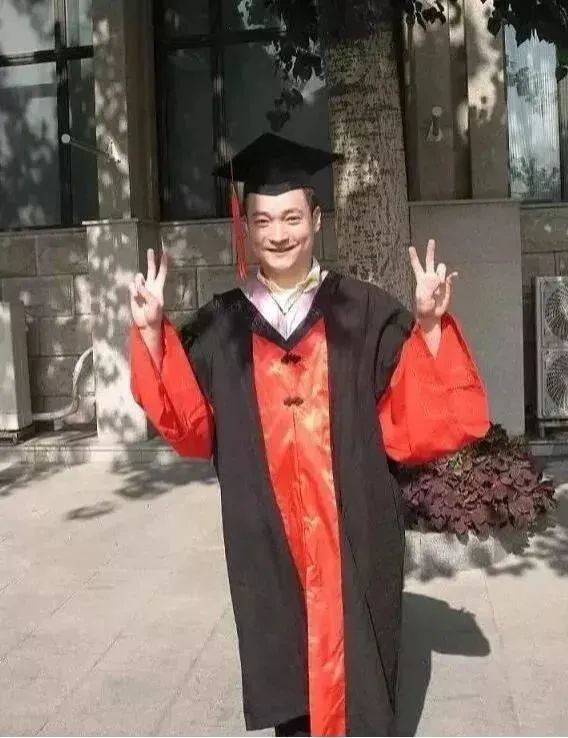 还记得《武林外传》里的喻恩泰吗?揩油女演员?休闲区蓝鸢梦想 - Www.slyday.coM 还记得《武林外传》里的喻恩泰吗?揩油女演员?休闲区蓝鸢梦想 - Www.slyday.coM