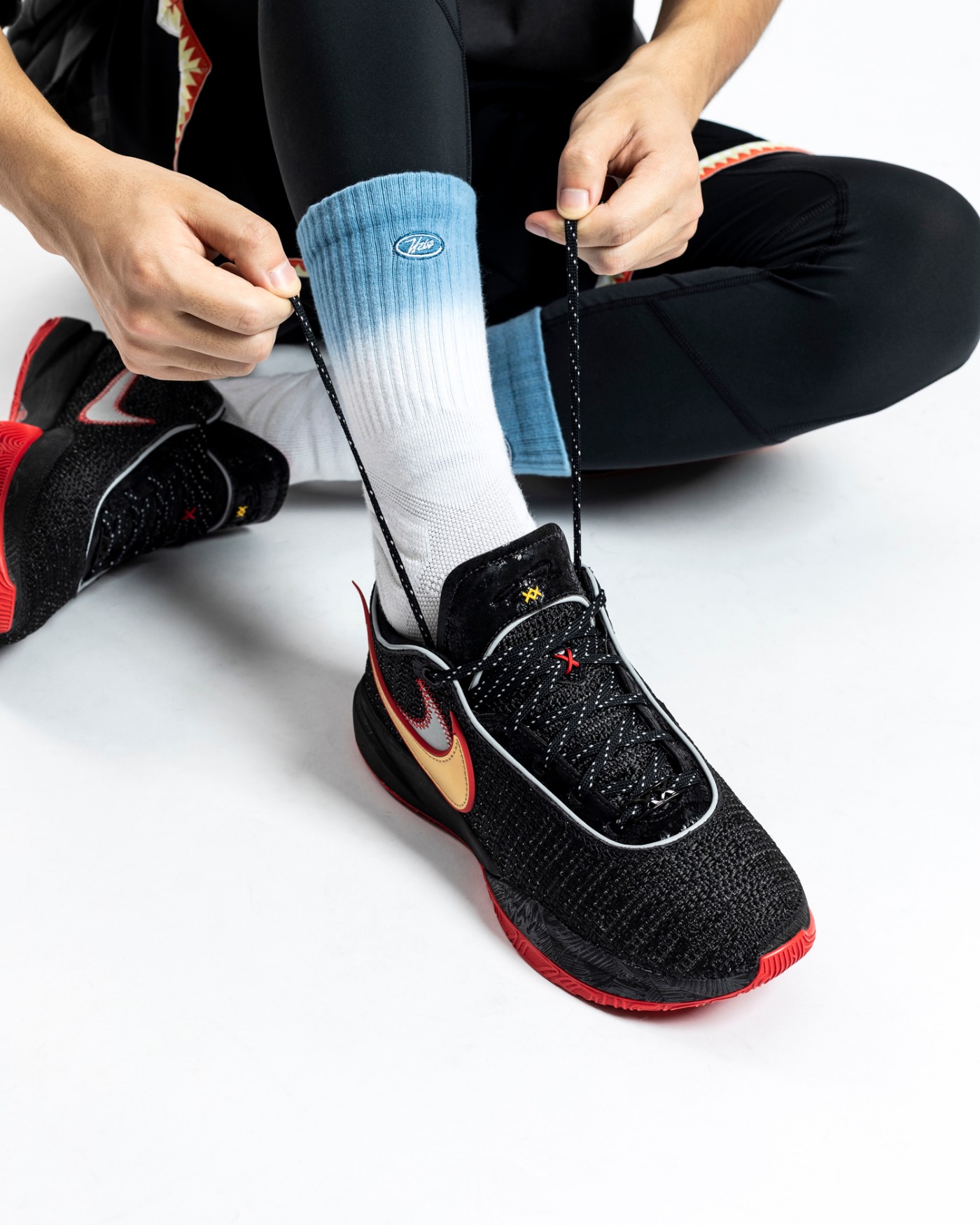 等了十年又十年!那个男人终于盼来了这样的一双鞋!休闲区蓝鸢梦想 - Www.slyday.coM 等了十年又十年!那个男人终于盼来了这样的一双鞋!休闲区蓝鸢梦想 - Www.slyday.coM