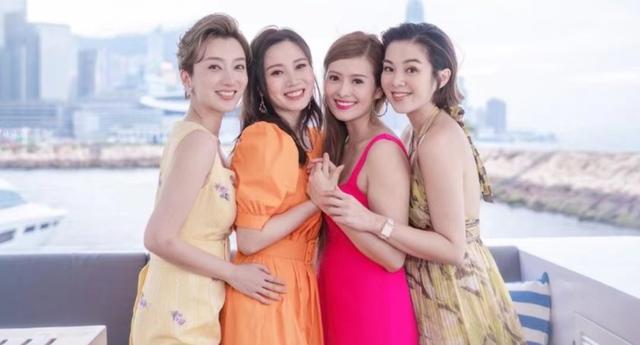 不想再当透明人!TVB女星沉寂已久再战选美,与一众前港姐争奖项休闲区蓝鸢梦想 - Www.slyday.coM 不想再当透明人!TVB女星沉寂已久再战选美,与一众前港姐争奖项休闲区蓝鸢梦想 - Www.slyday.coM