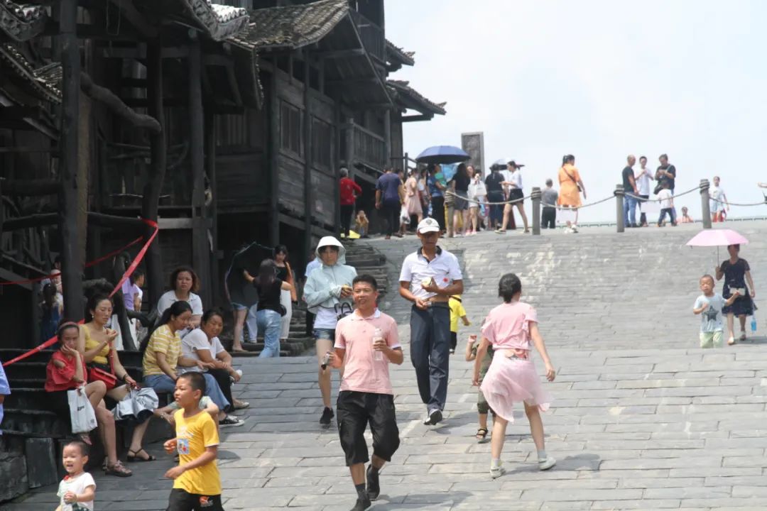 张艺谋电影取景地,襄阳这个地方去过才知道有多震撼!休闲区蓝鸢梦想 - Www.slyday.coM 张艺谋电影取景地,襄阳这个地方去过才知道有多震撼!休闲区蓝鸢梦想 - Www.slyday.coM