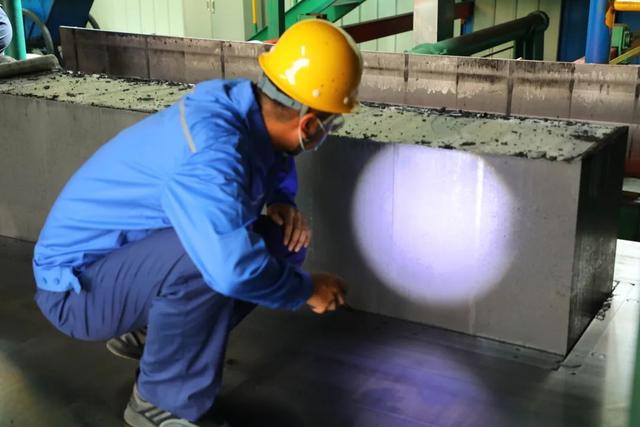 奔波在车间的“国庆节”,是这种体验休闲区蓝鸢梦想 - Www.slyday.coM 奔波在车间的“国庆节”,是这种体验休闲区蓝鸢梦想 - Www.slyday.coM