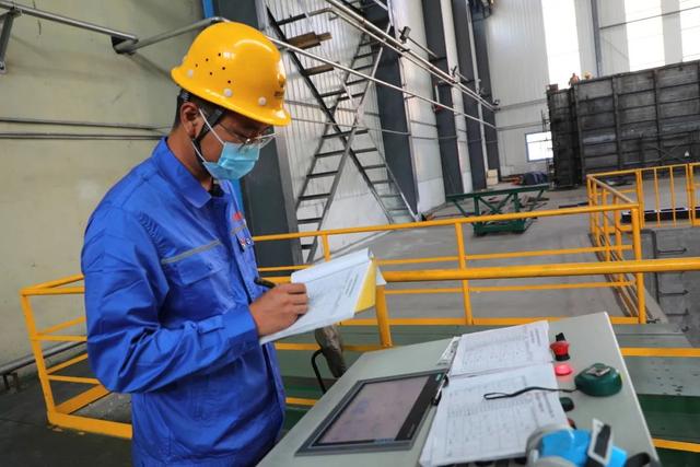 奔波在车间的“国庆节”,是这种体验休闲区蓝鸢梦想 - Www.slyday.coM 奔波在车间的“国庆节”,是这种体验休闲区蓝鸢梦想 - Www.slyday.coM