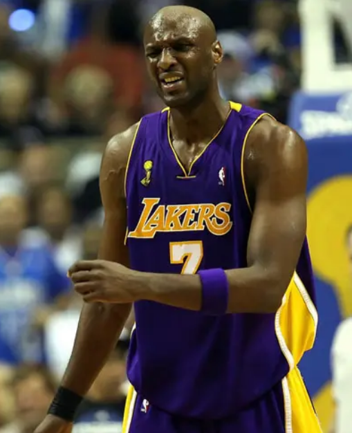 24岁当全明星首发,当年拜纳姆是湖人大腿吗?2冠数据一看便知休闲区蓝鸢梦想 - Www.slyday.coM 24岁当全明星首发,当年拜纳姆是湖人大腿吗?2冠数据一看便知休闲区蓝鸢梦想 - Www.slyday.coM