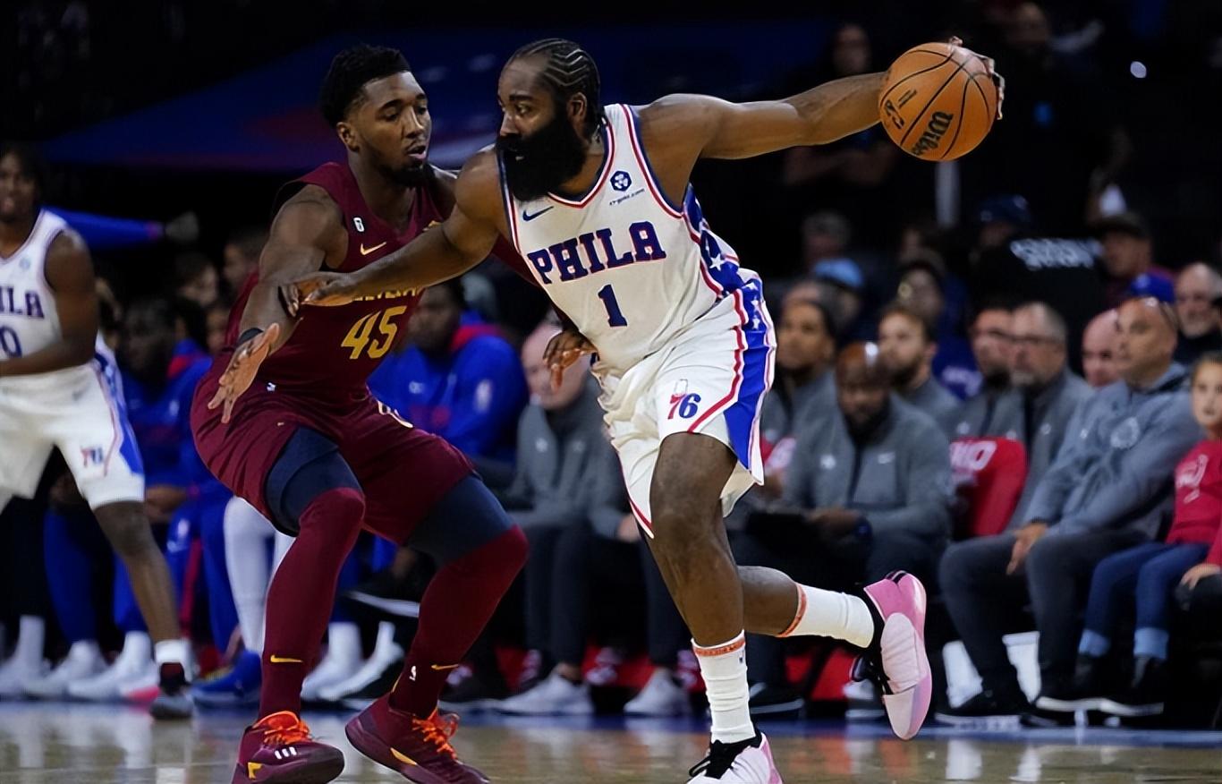 哈登状态回暖带领球队逆转