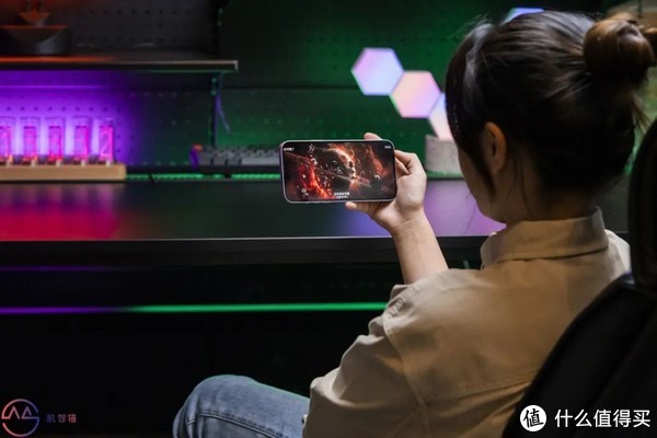 iPhone 14 Plus测评:它就是今年最值得购买的新款iPhone!休闲区蓝鸢梦想 - Www.slyday.coM iPhone 14 Plus测评:它就是今年最值得购买的新款iPhone!休闲区蓝鸢梦想 - Www.slyday.coM