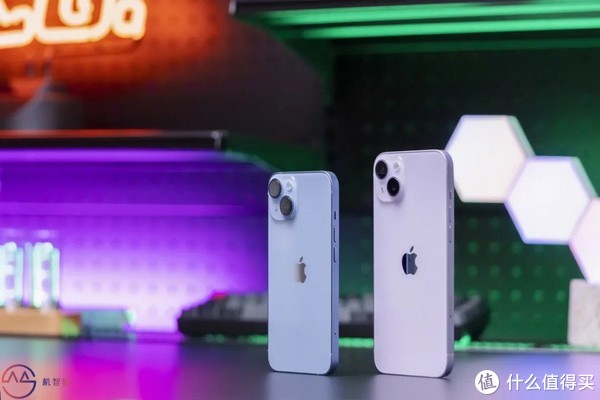 iPhone 14 Plus测评:它就是今年最值得购买的新款iPhone!休闲区蓝鸢梦想 - Www.slyday.coM iPhone 14 Plus测评:它就是今年最值得购买的新款iPhone!休闲区蓝鸢梦想 - Www.slyday.coM