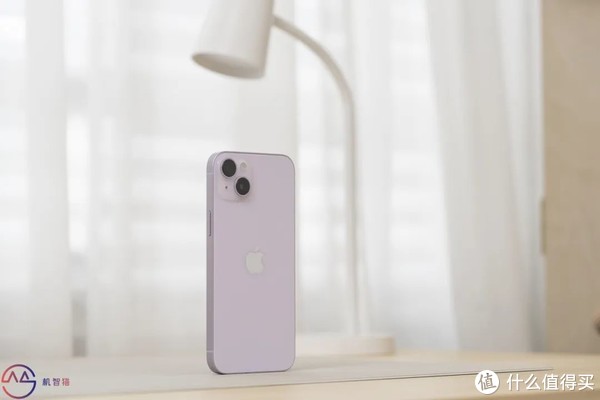 iPhone 14 Plus测评:它就是今年最值得购买的新款iPhone!休闲区蓝鸢梦想 - Www.slyday.coM iPhone 14 Plus测评:它就是今年最值得购买的新款iPhone!休闲区蓝鸢梦想 - Www.slyday.coM