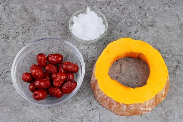 冬瓜丝瓜靠边站,入秋最该吃这瓜!香甜软糯润秋燥,10分钟就做好休闲区蓝鸢梦想 - Www.slyday.coM 冬瓜丝瓜靠边站,入秋最该吃这瓜!香甜软糯润秋燥,10分钟就做好休闲区蓝鸢梦想 - Www.slyday.coM