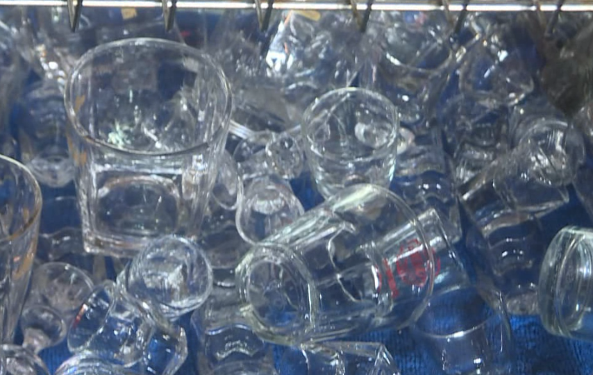 钦州人外出吃饭的“啷碗”,真能消毒吗?终于知道答案了休闲区蓝鸢梦想 - Www.slyday.coM 钦州人外出吃饭的“啷碗”,真能消毒吗?终于知道答案了休闲区蓝鸢梦想 - Www.slyday.coM