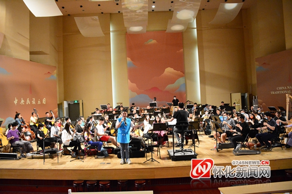 用音乐讲述怀化故事 “一粒种子·改变世界”原创民族音乐会彰显时代精神休闲区蓝鸢梦想 - Www.slyday.coM 用音乐讲述怀化故事 “一粒种子·改变世界”原创民族音乐会彰显时代精神休闲区蓝鸢梦想 - Www.slyday.coM