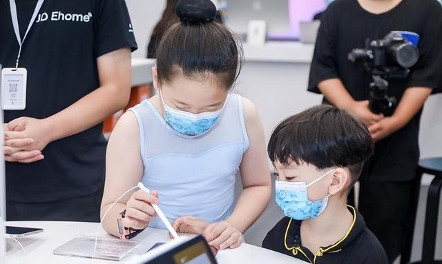 iPhone 14 Pro 十一假期京东线下自营Apple授权店JD Ehome人气火爆休闲区蓝鸢梦想 - Www.slyday.coM iPhone 14 Pro 十一假期京东线下自营Apple授权店JD Ehome人气火爆休闲区蓝鸢梦想 - Www.slyday.coM