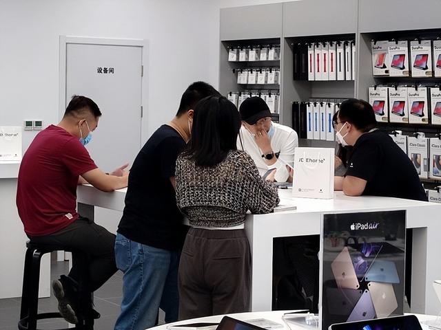 iPhone 14 Pro 十一假期京东线下自营Apple授权店JD Ehome人气火爆休闲区蓝鸢梦想 - Www.slyday.coM iPhone 14 Pro 十一假期京东线下自营Apple授权店JD Ehome人气火爆休闲区蓝鸢梦想 - Www.slyday.coM