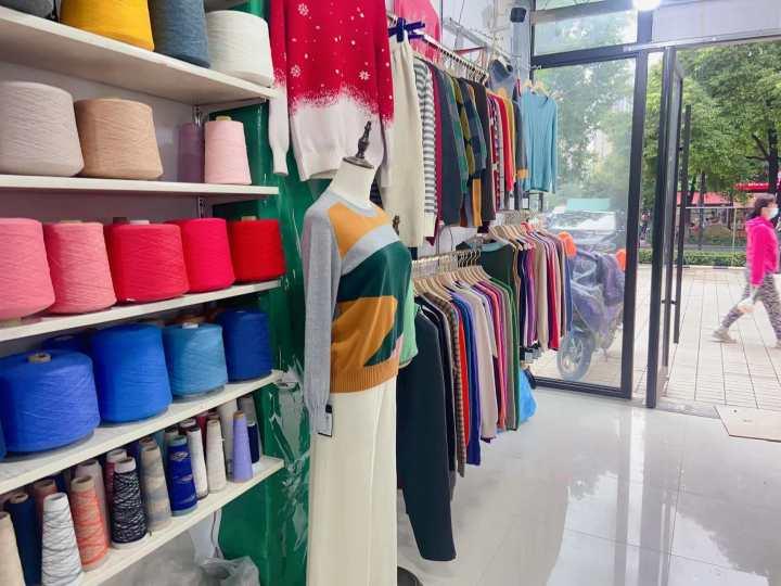 寒露到,杭州这些小店的生意爆火,“有人等不及直接穿上样衣就走了 ”休闲区蓝鸢梦想 - Www.slyday.coM 寒露到,杭州这些小店的生意爆火,“有人等不及直接穿上样衣就走了 ”休闲区蓝鸢梦想 - Www.slyday.coM