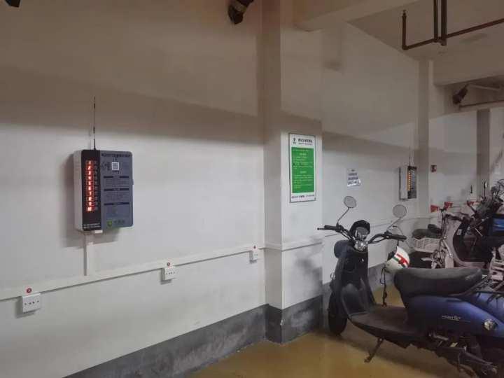 年入上百万,我家小区原来这么值钱!这些钱都是这么来的……休闲区蓝鸢梦想 - Www.slyday.coM 年入上百万,我家小区原来这么值钱!这些钱都是这么来的……休闲区蓝鸢梦想 - Www.slyday.coM