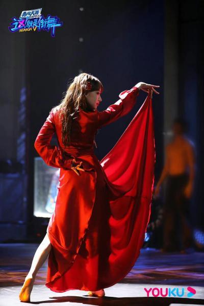 《这!就是街舞》第五季掀“全民街舞”热爱浪潮 王一博韩庚李承铉刘雨昕致敬街舞情怀休闲区蓝鸢梦想 - Www.slyday.coM 《这!就是街舞》第五季掀“全民街舞”热爱浪潮 王一博韩庚李承铉刘雨昕致敬街舞情怀休闲区蓝鸢梦想 - Www.slyday.coM