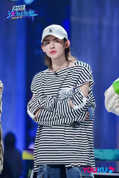 《这!就是街舞》第五季掀“全民街舞”热爱浪潮 王一博韩庚李承铉刘雨昕致敬街舞情怀休闲区蓝鸢梦想 - Www.slyday.coM 《这!就是街舞》第五季掀“全民街舞”热爱浪潮 王一博韩庚李承铉刘雨昕致敬街舞情怀休闲区蓝鸢梦想 - Www.slyday.coM