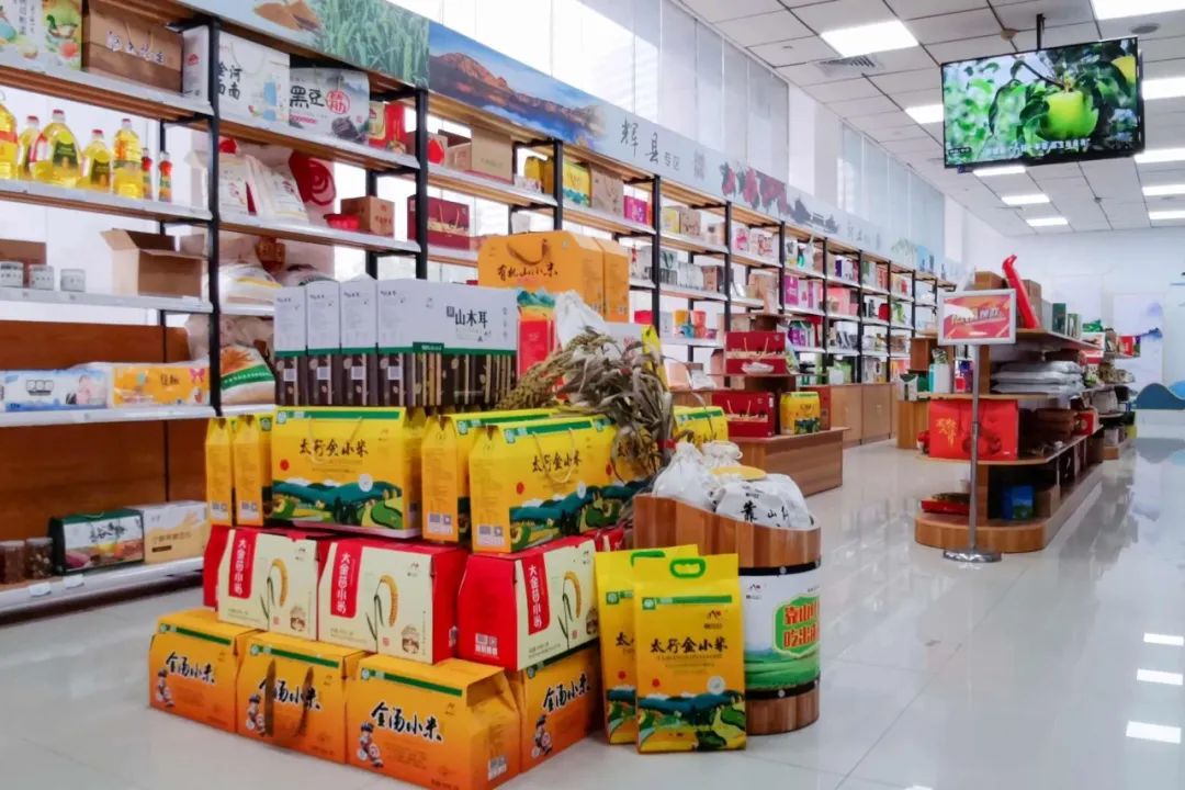 今天是世界邮政日,你真的了解中国邮政吗?休闲区蓝鸢梦想 - Www.slyday.coM 今天是世界邮政日,你真的了解中国邮政吗?休闲区蓝鸢梦想 - Www.slyday.coM