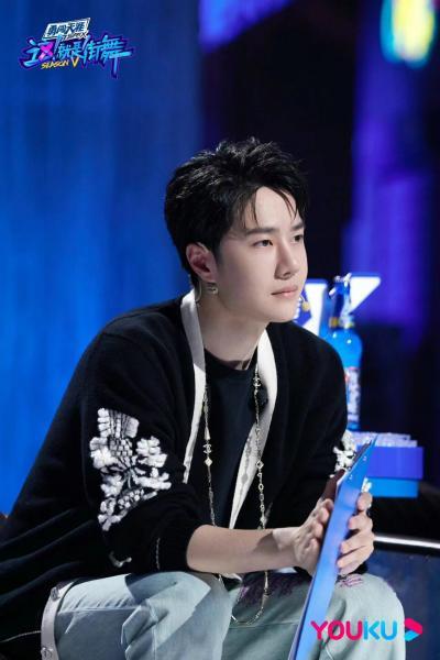 《这!就是街舞》第五季掀“全民街舞”热爱浪潮 王一博韩庚李承铉刘雨昕致敬街舞情怀休闲区蓝鸢梦想 - Www.slyday.coM 《这!就是街舞》第五季掀“全民街舞”热爱浪潮 王一博韩庚李承铉刘雨昕致敬街舞情怀休闲区蓝鸢梦想 - Www.slyday.coM