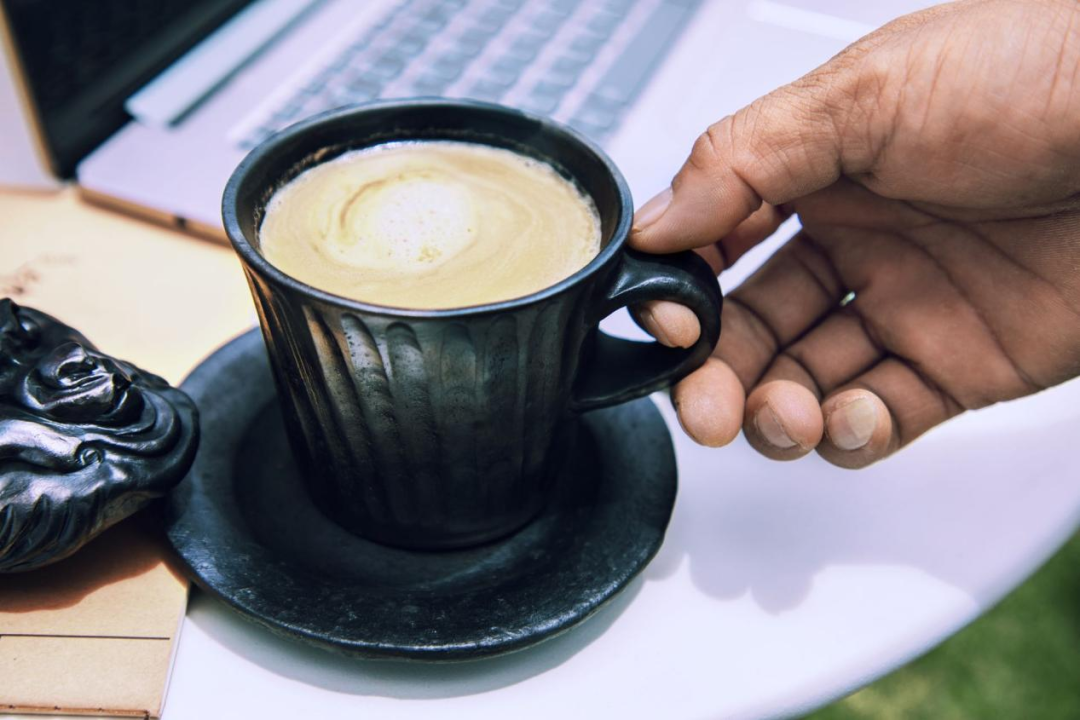 香格里拉“土陶村”的十年:匠人守艺又创新休闲区蓝鸢梦想 - Www.slyday.coM 香格里拉“土陶村”的十年:匠人守艺又创新休闲区蓝鸢梦想 - Www.slyday.coM