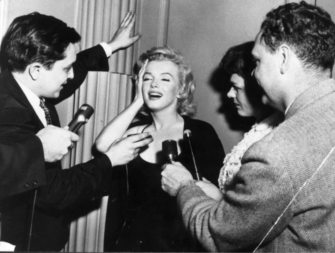 今日心情休闲区蓝鸢梦想 - Www.slyday.coM 今日心情休闲区蓝鸢梦想 - Www.slyday.coM