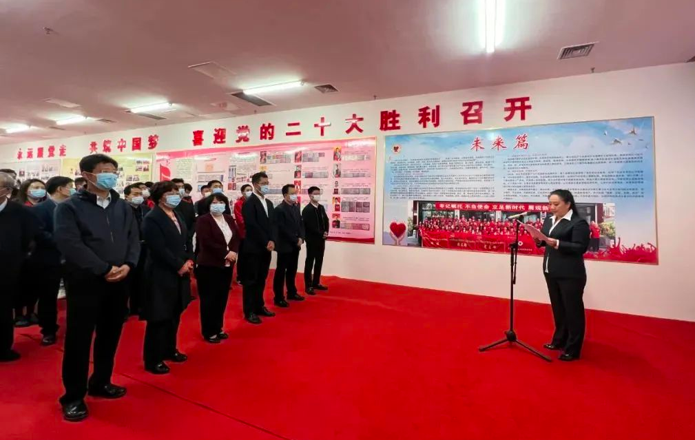 八年风雨兼程 未来可期休闲区蓝鸢梦想 - Www.slyday.coM 八年风雨兼程 未来可期休闲区蓝鸢梦想 - Www.slyday.coM