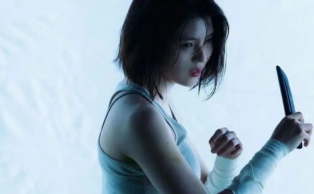 韩素希本色出演腹黑女主,这年头连广告都这么卷了?!休闲区蓝鸢梦想 - Www.slyday.coM 韩素希本色出演腹黑女主,这年头连广告都这么卷了?!休闲区蓝鸢梦想 - Www.slyday.coM