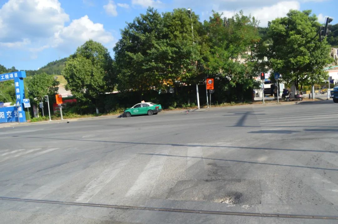 当“闯红灯”遇上“急性子”,问题来了!休闲区蓝鸢梦想 - Www.slyday.coM 当“闯红灯”遇上“急性子”,问题来了!休闲区蓝鸢梦想 - Www.slyday.coM