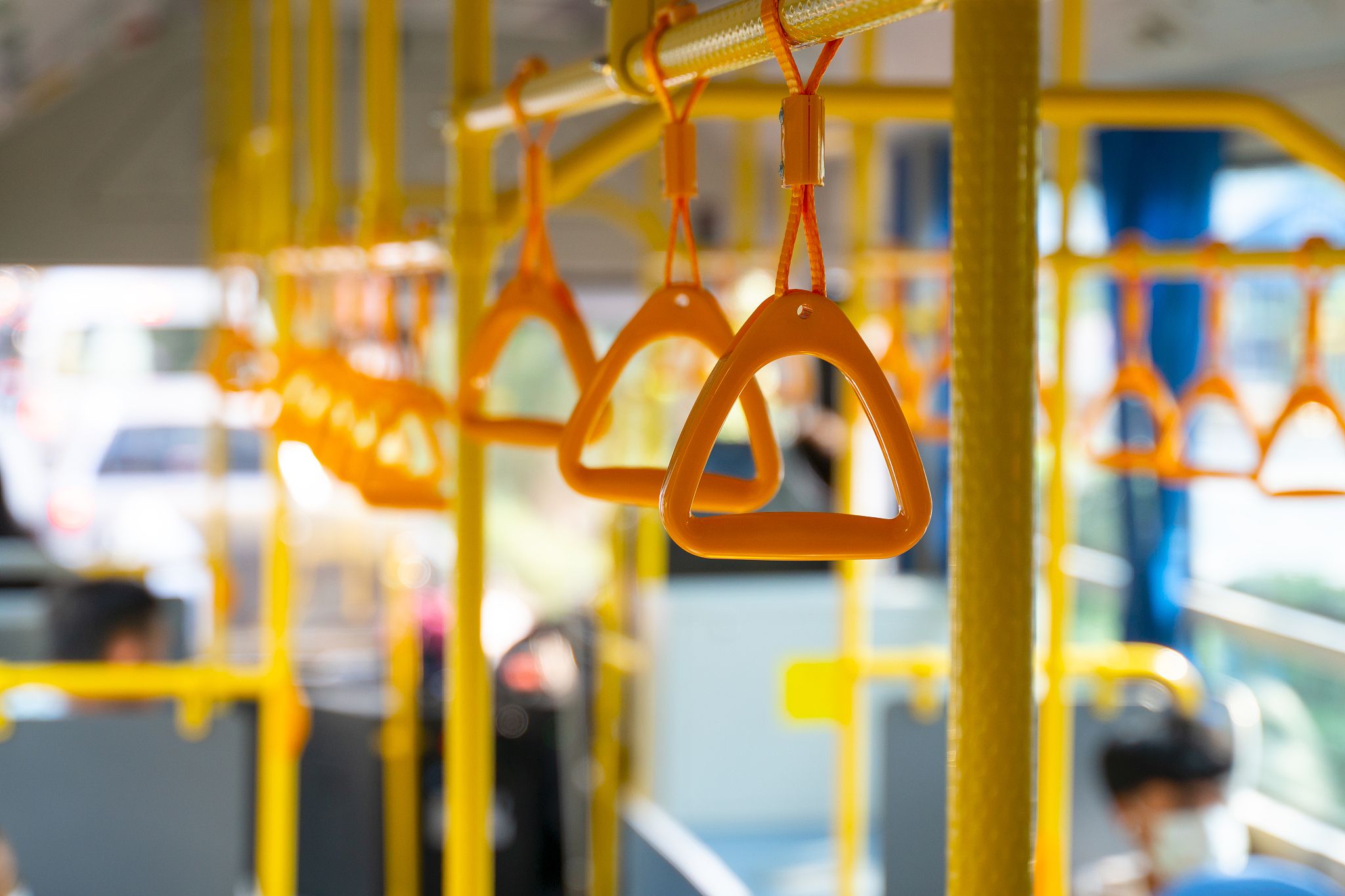 无智能手机扫码,如何在贵阳坐公交?休闲区蓝鸢梦想 - Www.slyday.coM 无智能手机扫码,如何在贵阳坐公交?休闲区蓝鸢梦想 - Www.slyday.coM