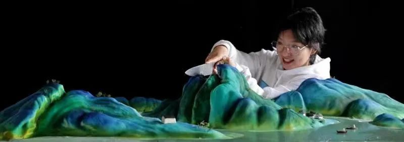 把《武林外传》中的后院做成甜品,这个青岛嫚火了!晚报记者对话范苏木:就是图好玩,下一步要……休闲区蓝鸢梦想 - Www.slyday.coM 把《武林外传》中的后院做成甜品,这个青岛嫚火了!晚报记者对话范苏木:就是图好玩,下一步要……休闲区蓝鸢梦想 - Www.slyday.coM